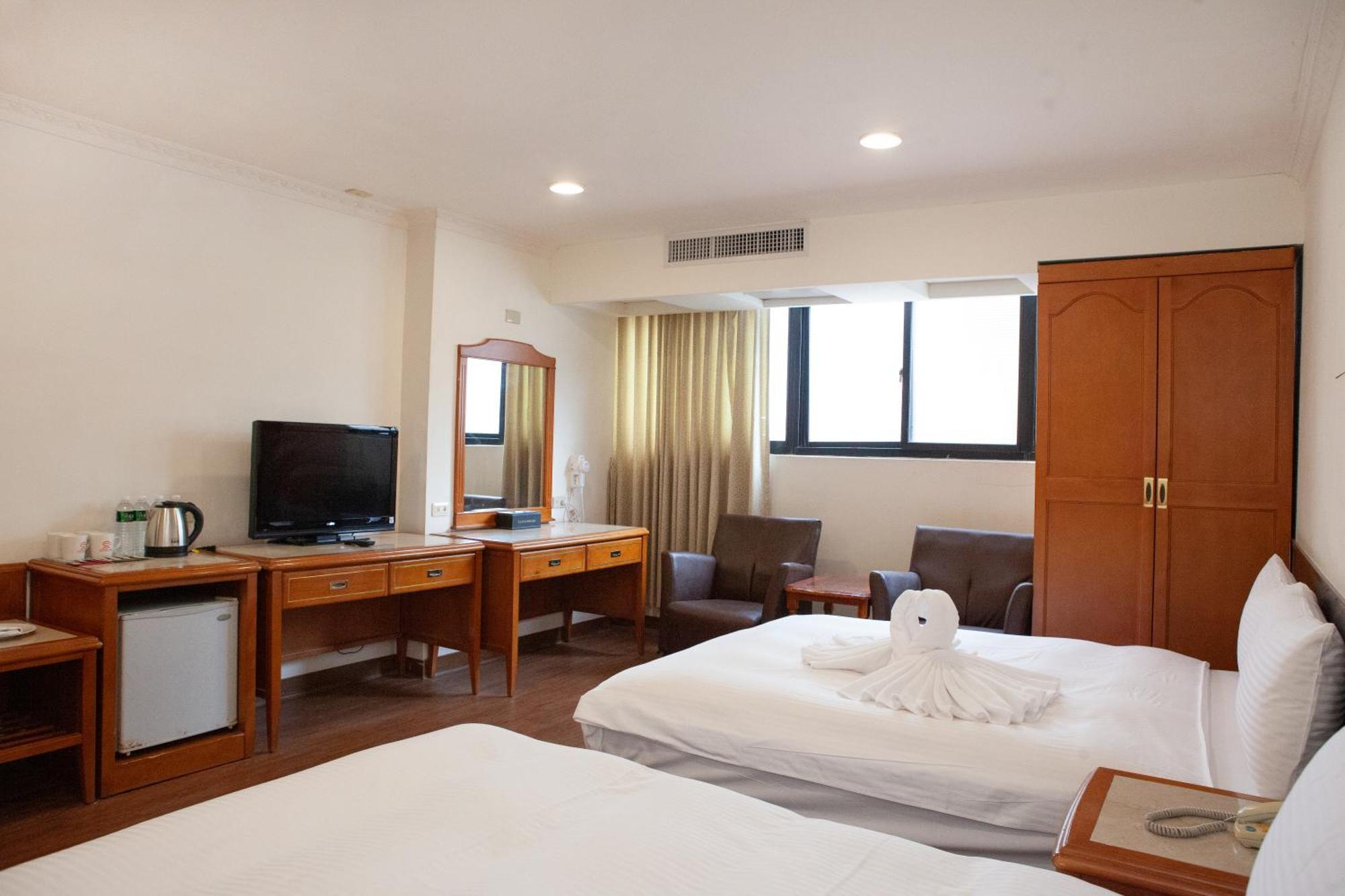 Yuai Fu Hao Hotel Taichung Exterior foto