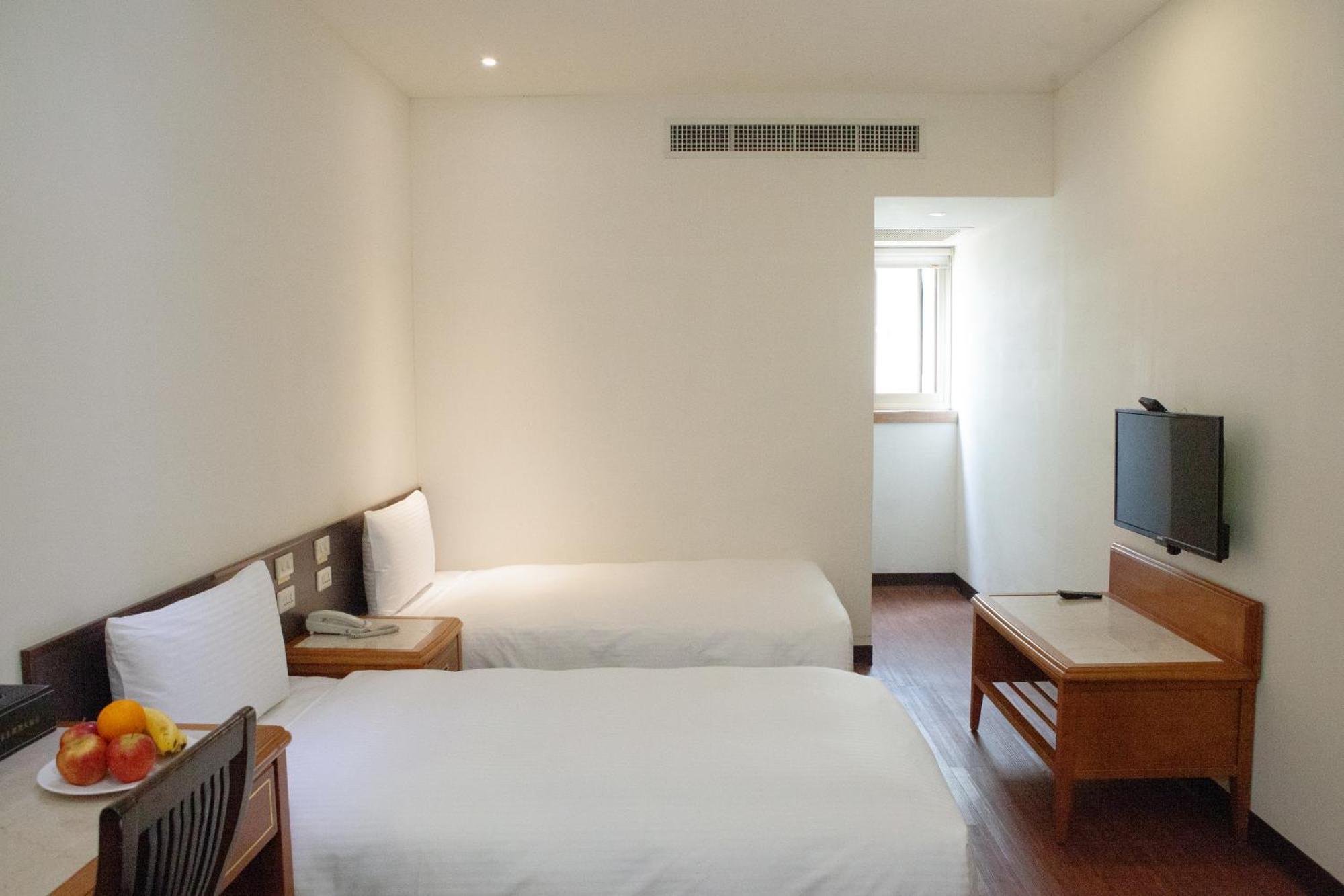 Yuai Fu Hao Hotel Taichung Exterior foto