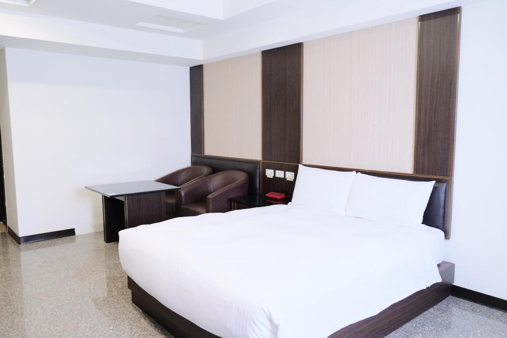 Yuai Fu Hao Hotel Taichung Exterior foto